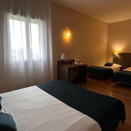 Hotel Caiman Pierrelatte Dış mekan fotoğraf